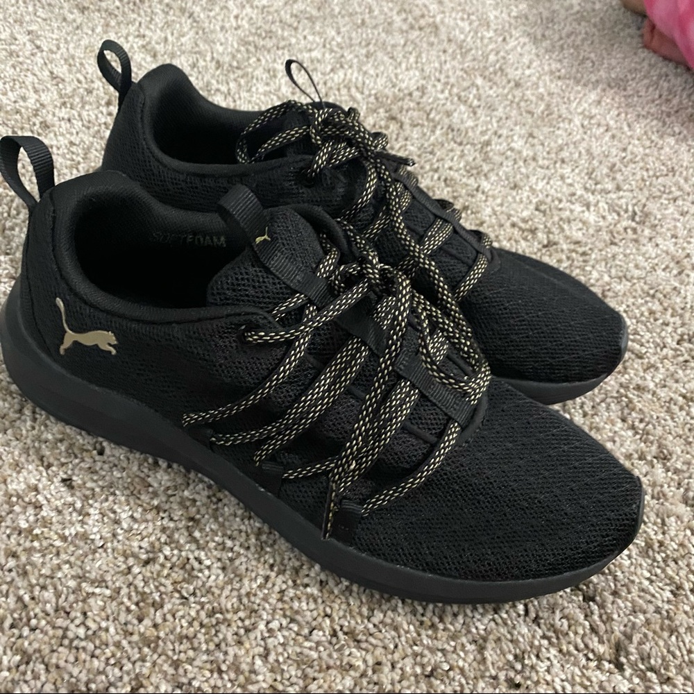 Puma sneakers